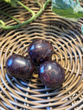 Load image into Gallery viewer, Garnet